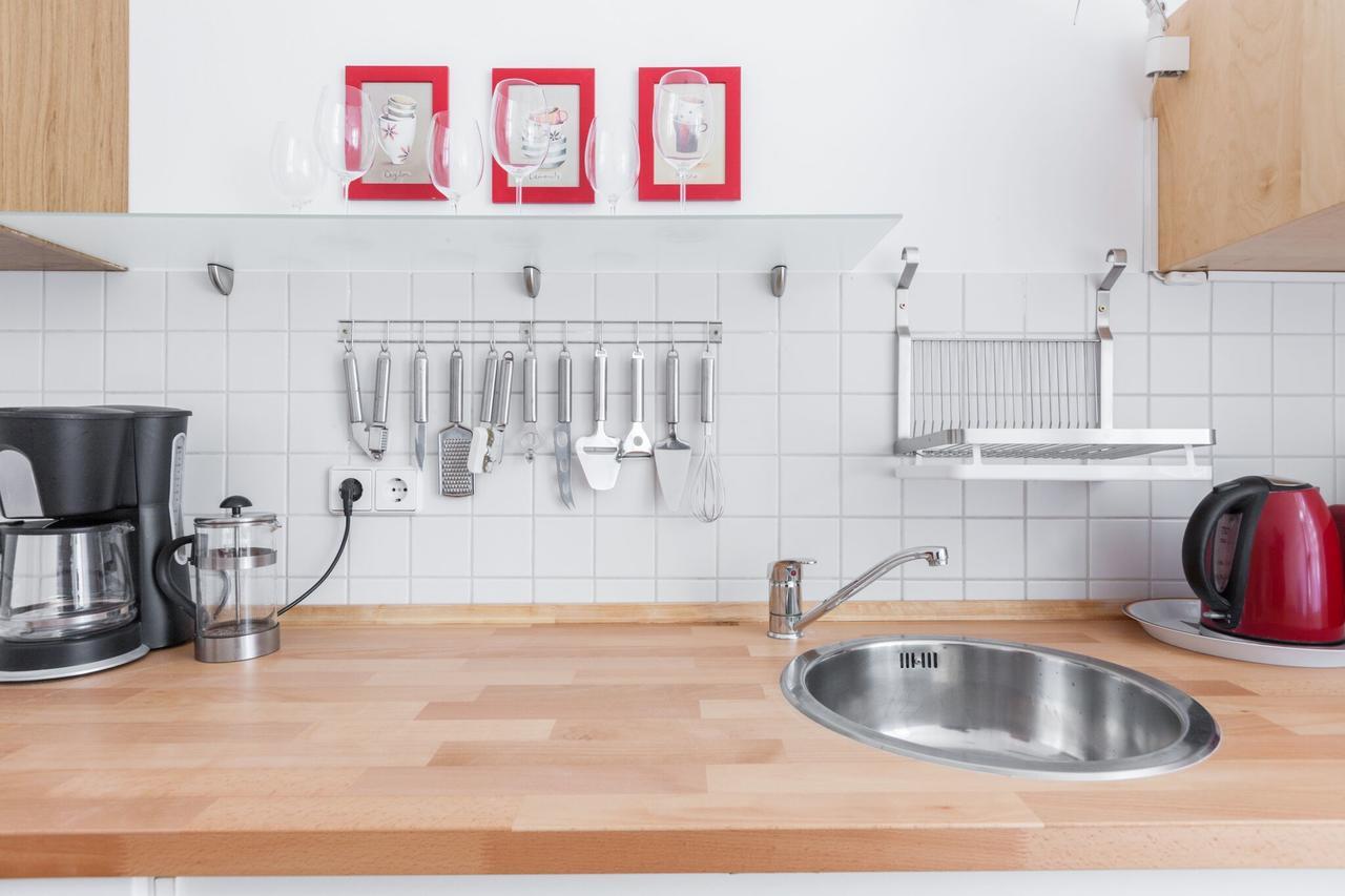 Elegantes 2-zimmer-apartment Im Kiez Von Prenzlauer Berg * Berlijn